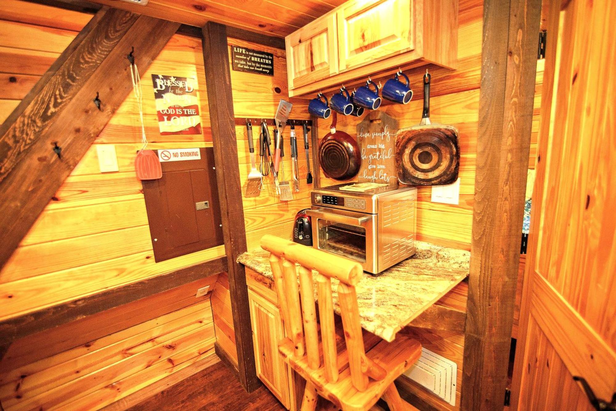 The Codex - Parker Creek Bend Cabins Мурфрисборо Экстерьер фото