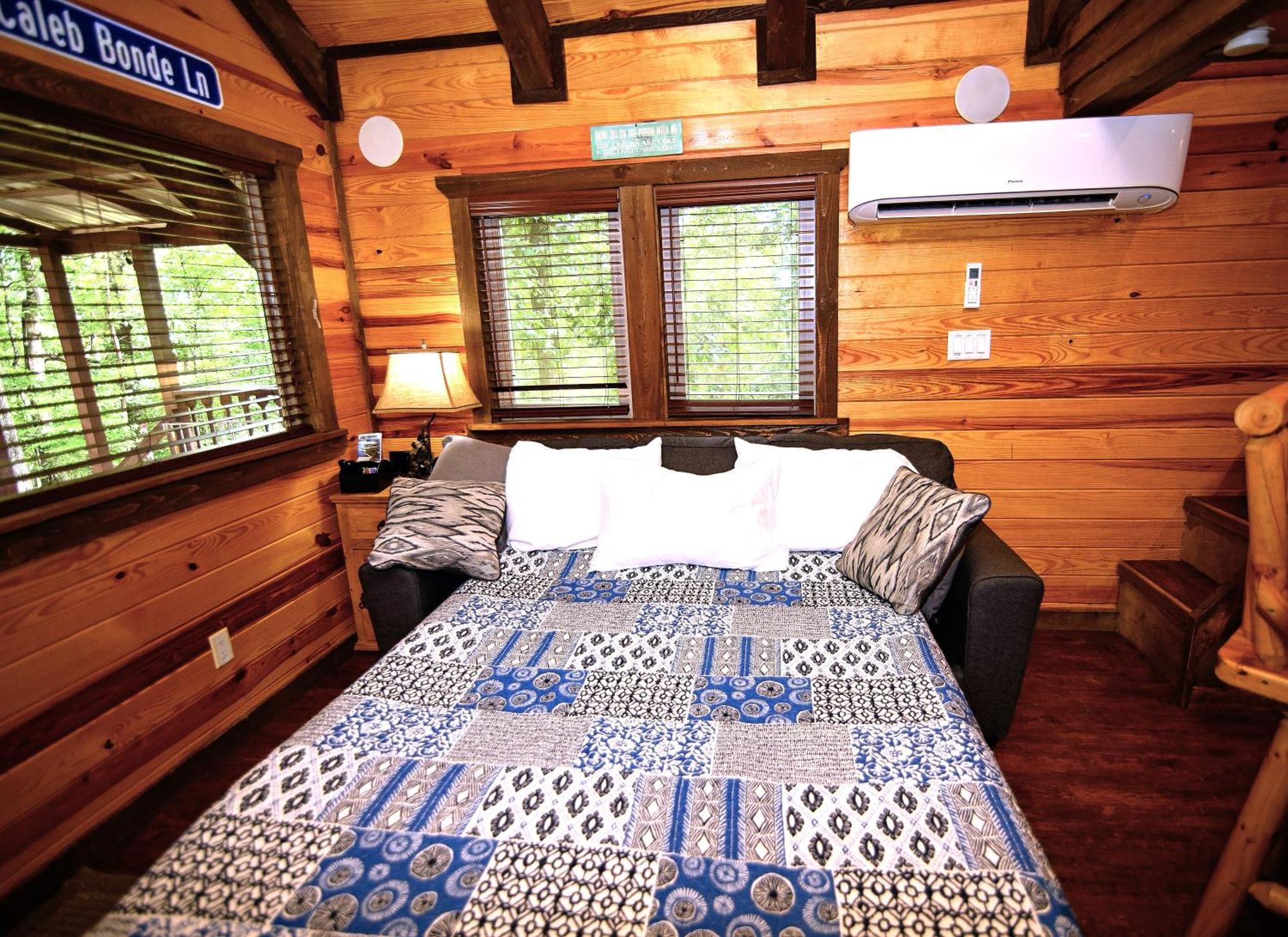 The Codex - Parker Creek Bend Cabins Мурфрисборо Экстерьер фото